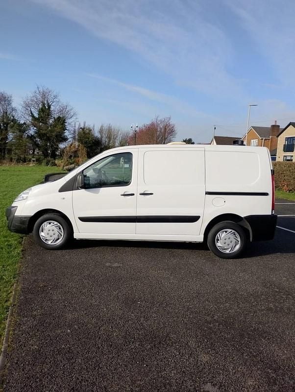 Used Citroën Dispatch 2012 White MPV