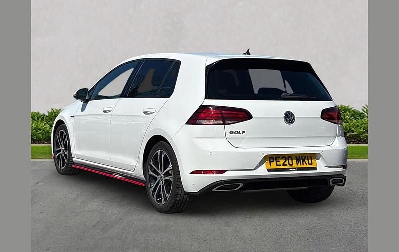 Used VW Golf VIII R-line Edition 147 HP (108 kW) 2020 White Hatchback
