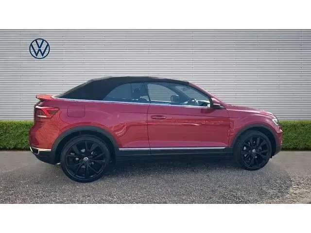 Usado VW T-Roc Cabriolet Style 150 HP (110 kW) 2023 Vermelho Cabrios