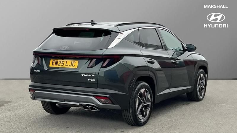 Used Hyundai Tucson Premium 215 HP (158 kW) 2025 Green SUV
