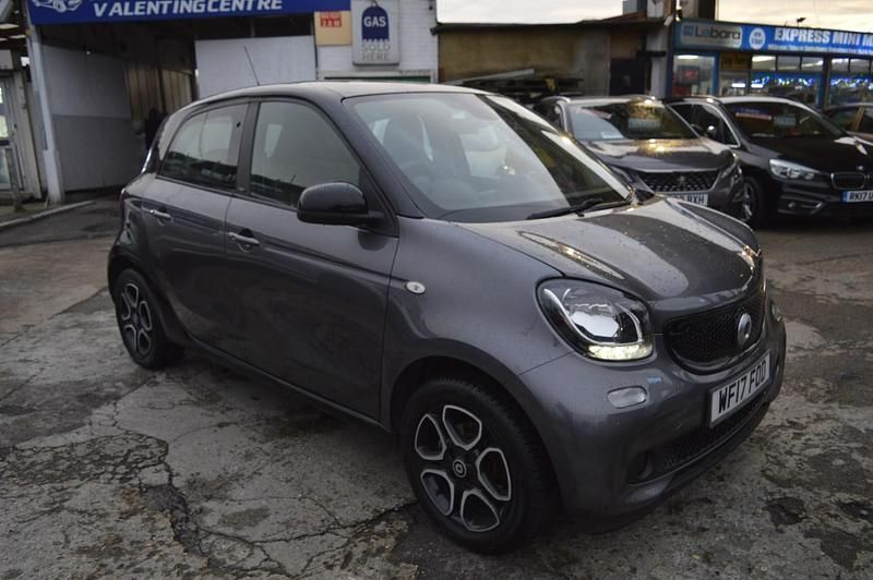 Used Smart ForFour Premium 71 HP (52 kW) 2017 Grey Hatchback