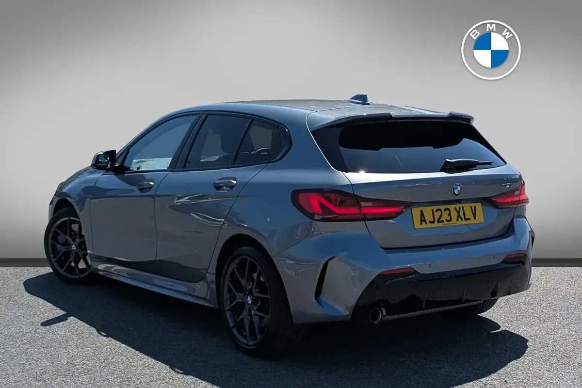 Used BMW 118 M Sport 134 HP (98 kW) 2023 Grey