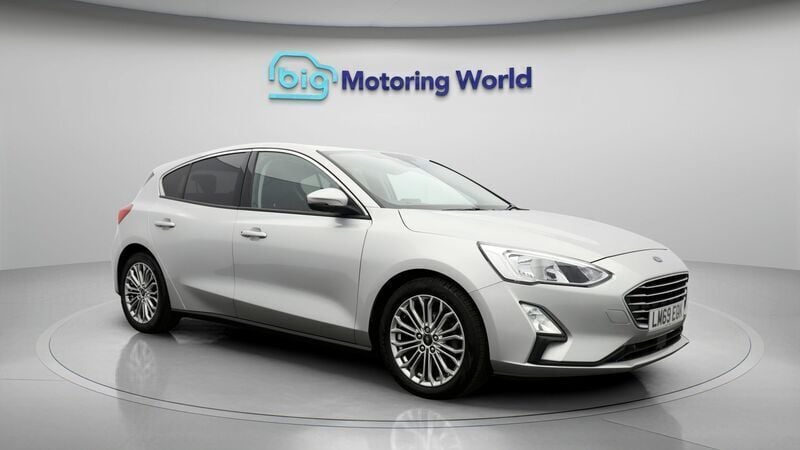 Used 2019 Ford Focus Titanium X Hatchback | £10,800 (Fair price) - Image 1/4