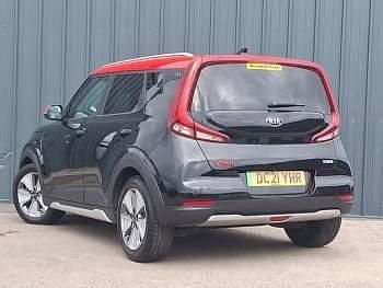 Used Kia Soul First Edition 150 kW (204 HP) 2021 Black SUV