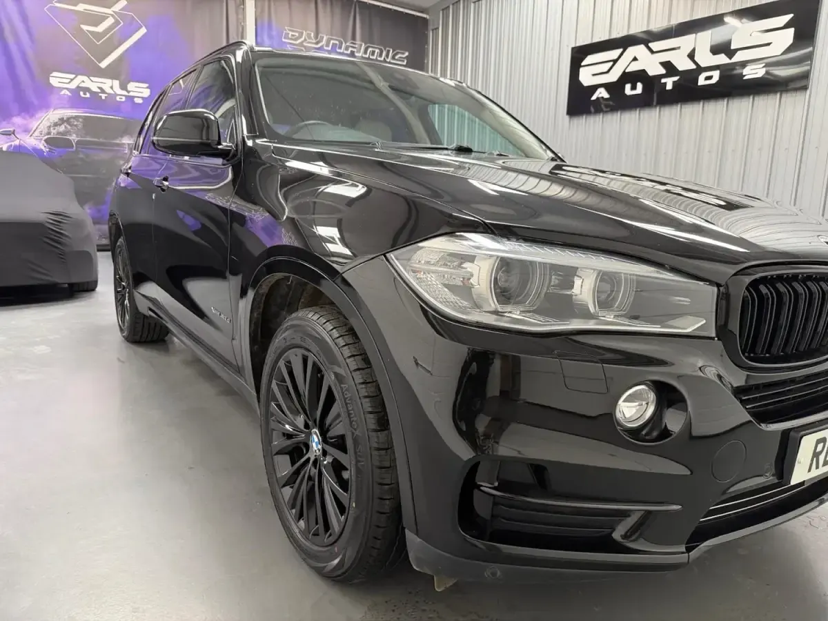 Usado BMW X5 Impressive 258 HP (189 kW) 2014 Preto SUV