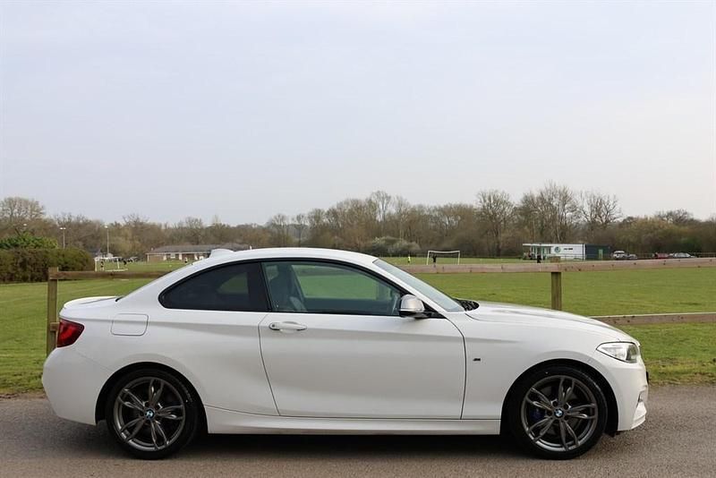 Used BMW M240 M Sport 340 HP (250 kW) 2017 Alpine white Coupe
