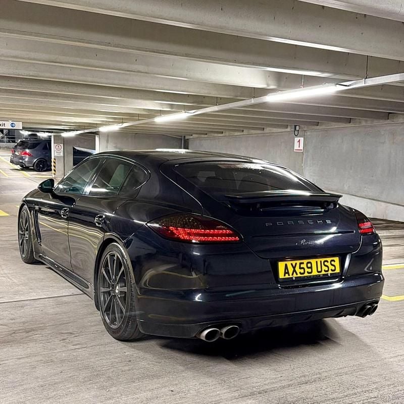 Used Porsche Panamera 2009 Black Hatchback