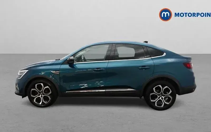 Used Renault Arkana Version S 140 HP (102 kW) 2021 Blue SUV
