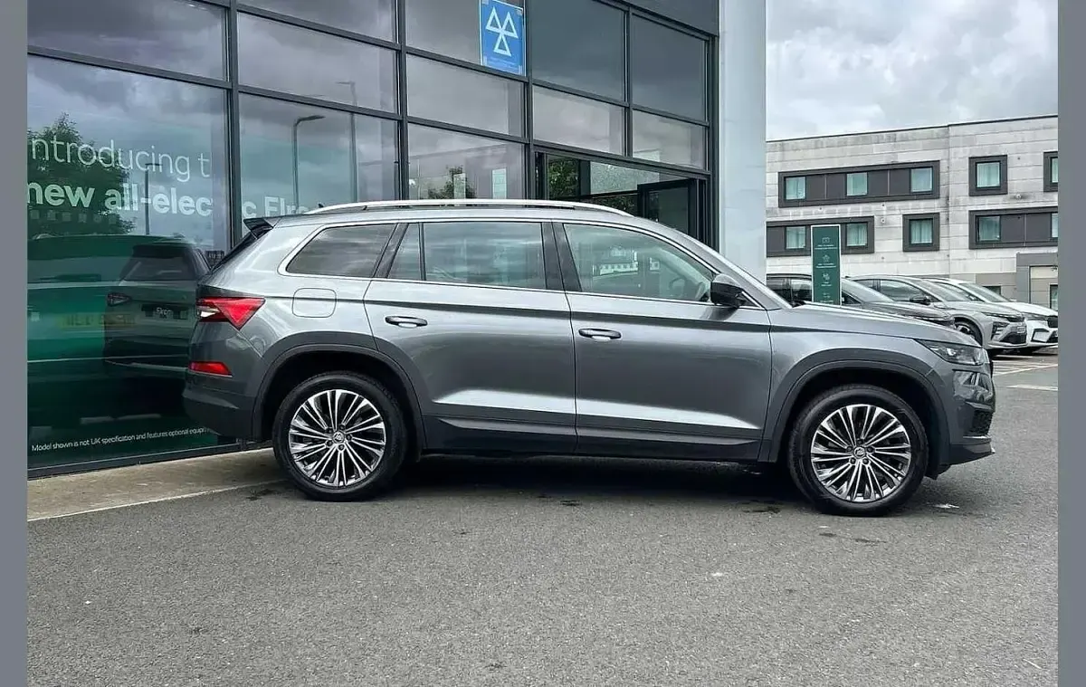 Used Skoda Kodiaq SE L Executive 150 HP (110 kW) 2023 Graphite grey metallic SUV
