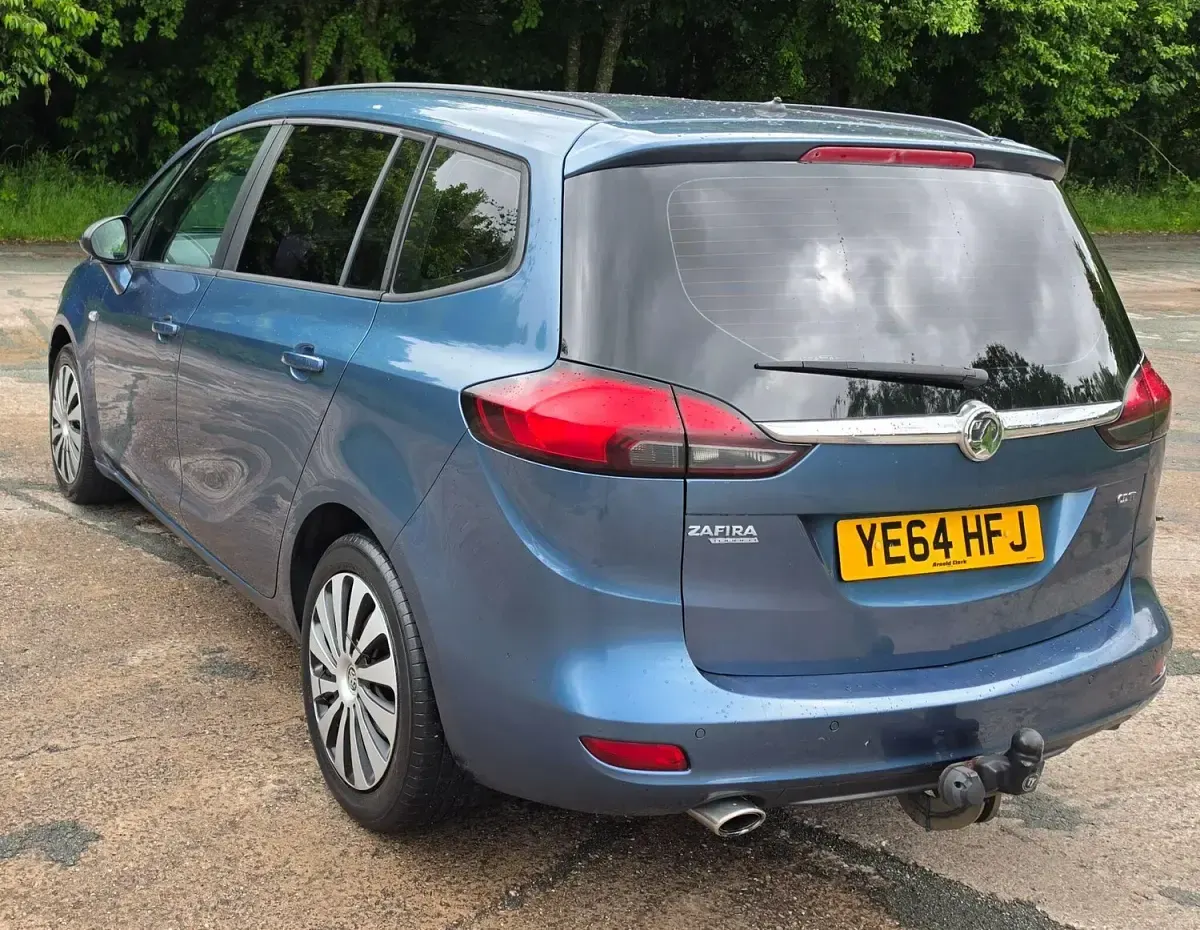 Used Vauxhall Zafira 170 HP (125 kW) 2014 Blue MPV