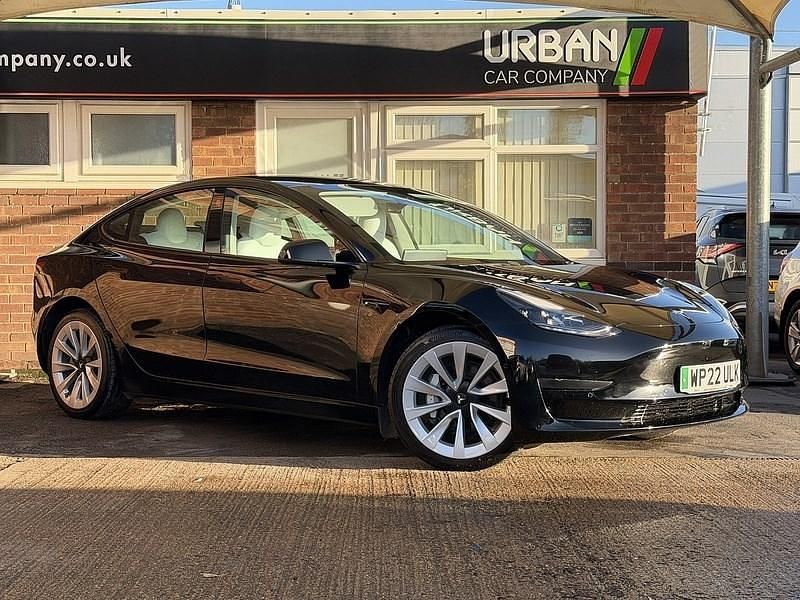 Black Used 2022 Tesla Model 3 RWD Sedan | £15,950 (Fair price) - Image 1/4