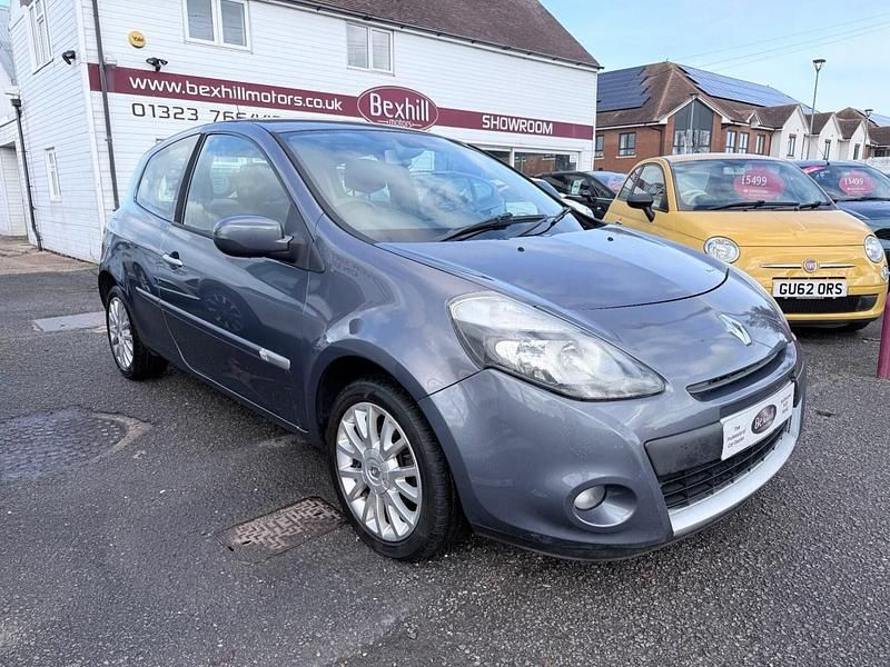 Usado Renault Clio II Dynamique 86 HP (63 kW) 2009 Azul Citadino
