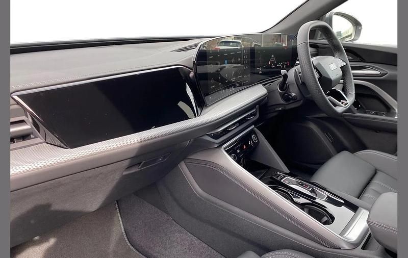 New Audi Q5 S-Line 200 HP (147 kW) 2026 Grey SUV