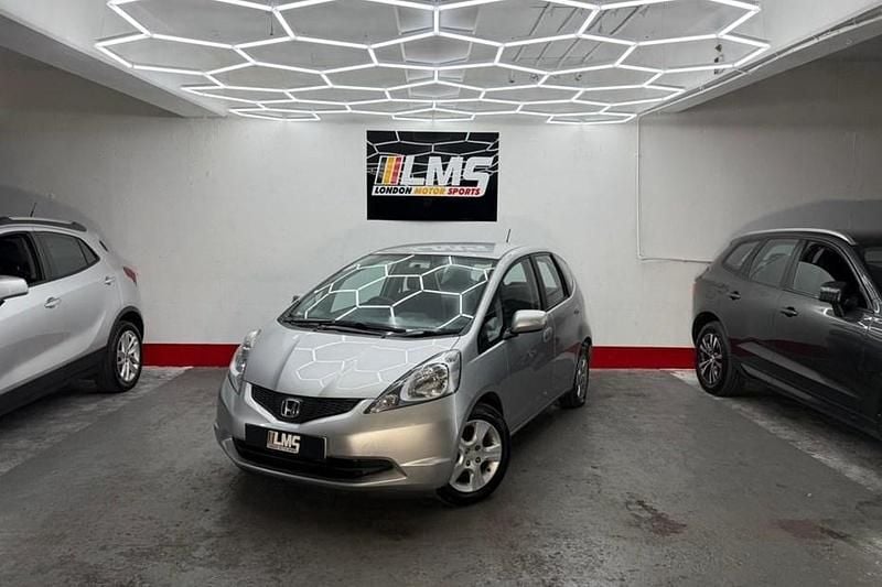 Silver Used 2009 Honda Jazz ES Hatchback | £3,489 (Good price) - Image 1/1