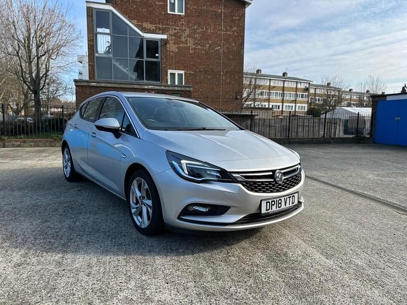 Used Vauxhall Astra SRi 2018 Silver Hatchback