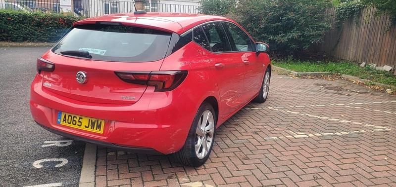 Used Vauxhall Astra SRi 2015 Red Hatchback