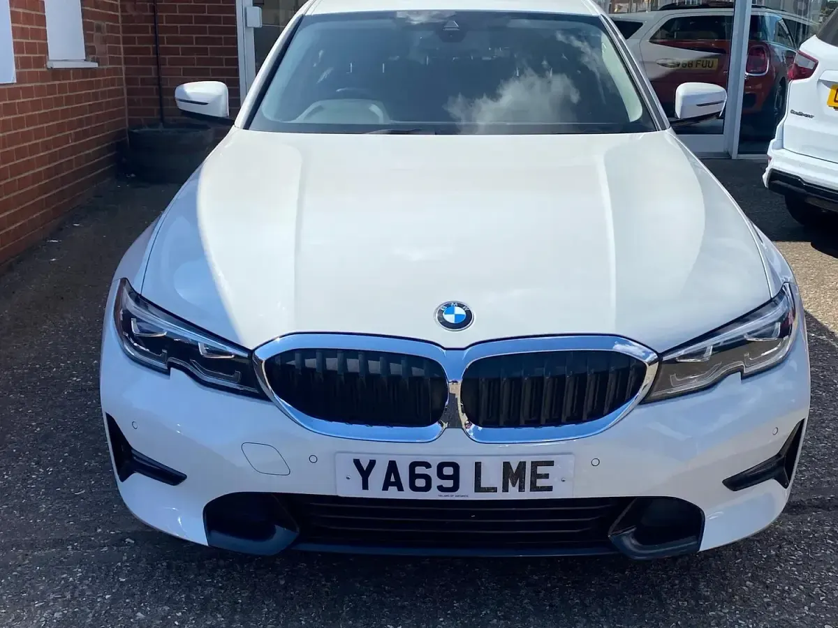 Used BMW 320 Sport Line 2020 White Sedan