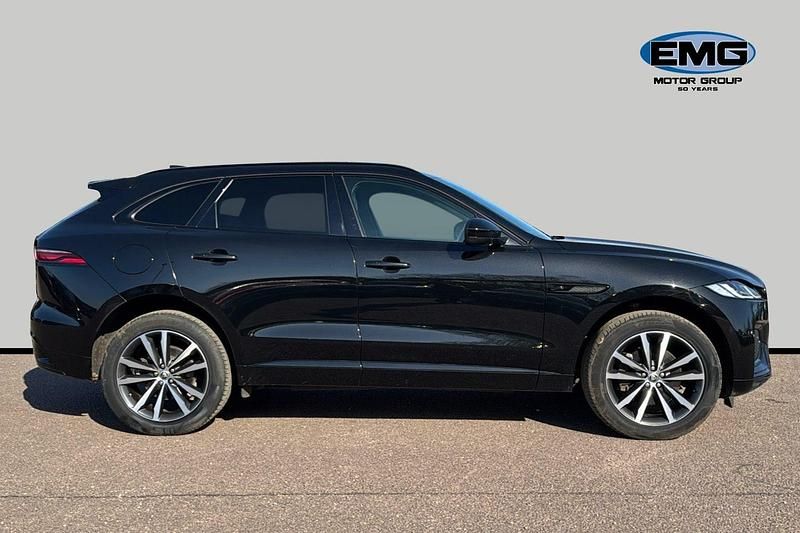 Used Jaguar F-Pace R-Dynamic 204 HP (150 kW) 2023 Black SUV