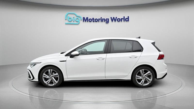 Used VW Golf VIII R-line 148 HP (108 kW) 2023