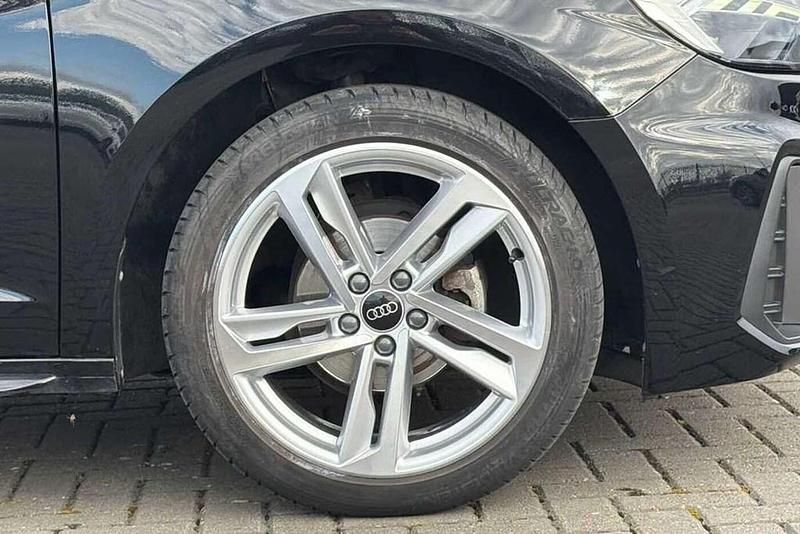 Used Audi A1 S-Line 94 HP (69 kW) 2023 Black SUV