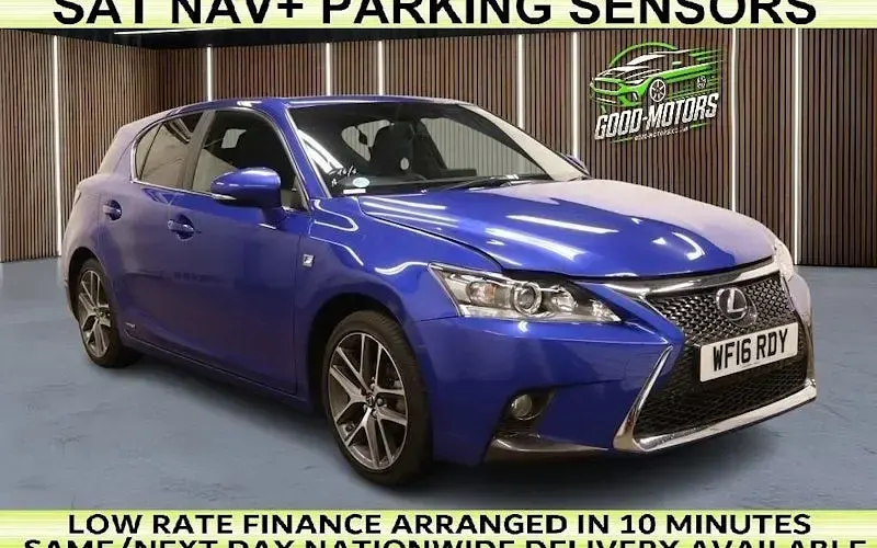Used Lexus CT200h Sport Line 136 HP (100 kW) 2017 Hatchback
