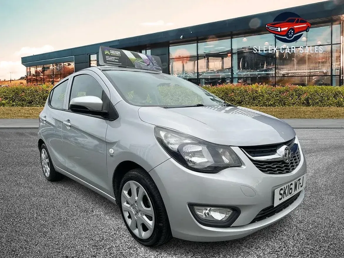 Used Vauxhall Viva 75 HP (55 kW) 2016 Silver Hatchback