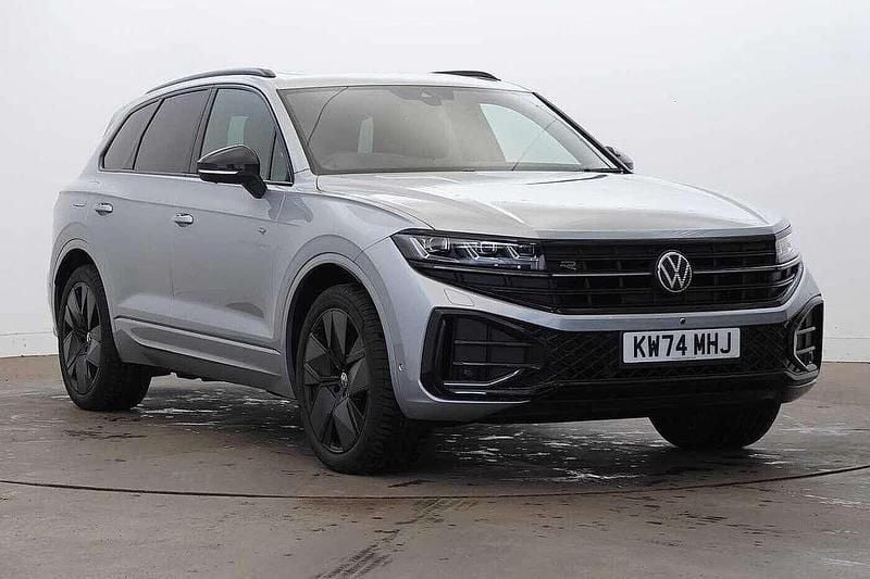 Silver Used 2024 VW Touareg Black Edition SUV | £49,989 (Fair price) - Image 1/4
