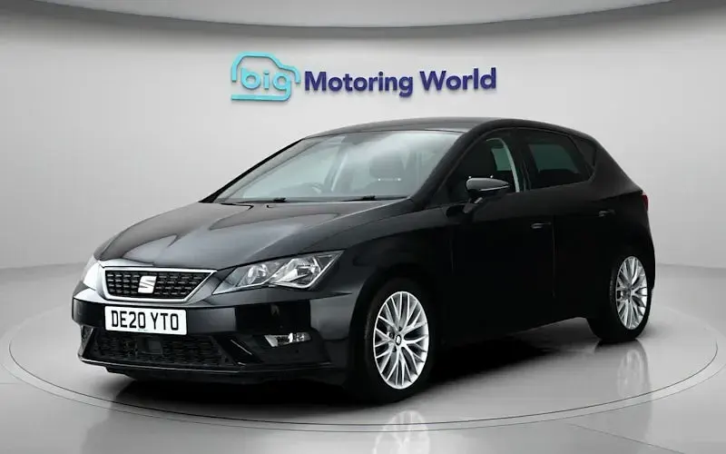 Used Seat Leon SE Dynamic 131 HP (96 kW) 2020 Black Hatchback