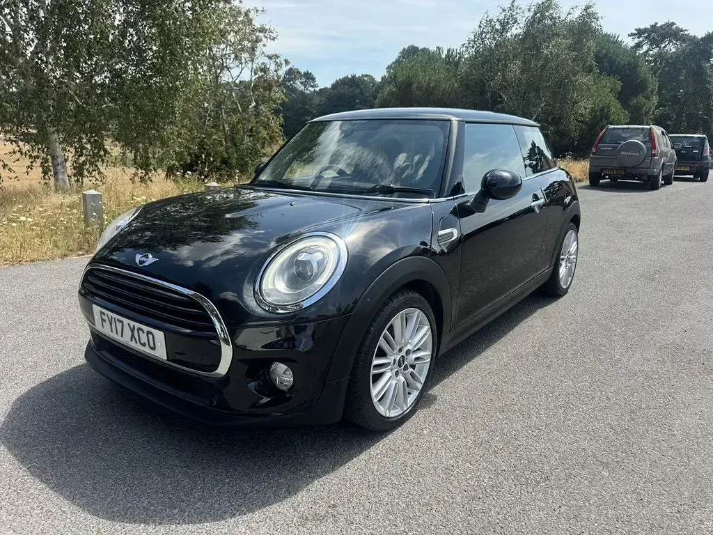 Used Mini Cooper Hatch 2017 Black Hatchback