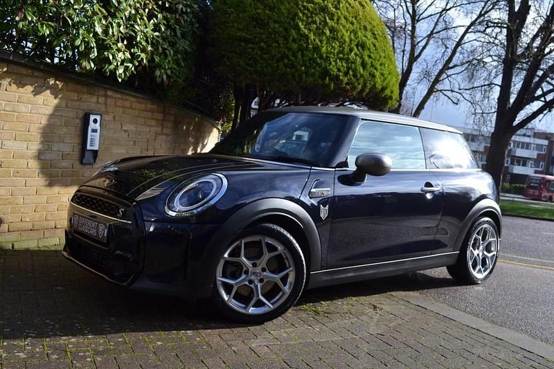 Used Mini Cooper S Exclusive 2021 Black Hatchback
