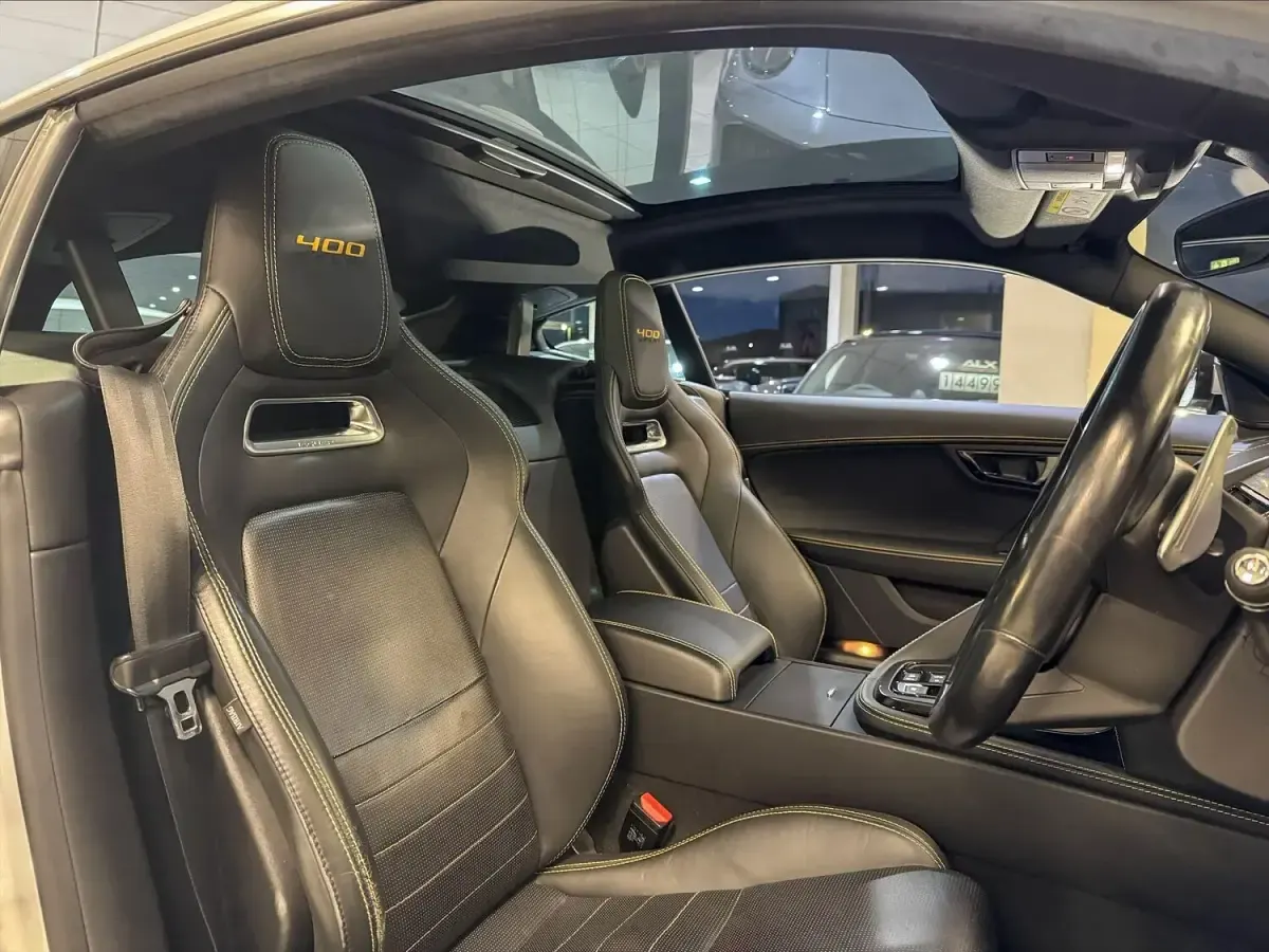 Used Jaguar F-Type Supercharged 400 HP (294 kW) 2017 Silver Coupe