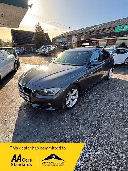 Used BMW 316 116 HP (85 kW) 2013 Grey Sedan