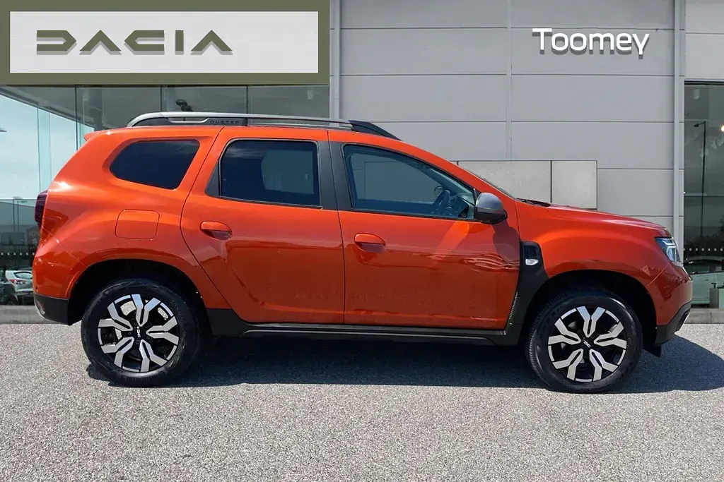 Used Dacia Duster Journey 128 HP (94 kW) 2023 Orange SUV