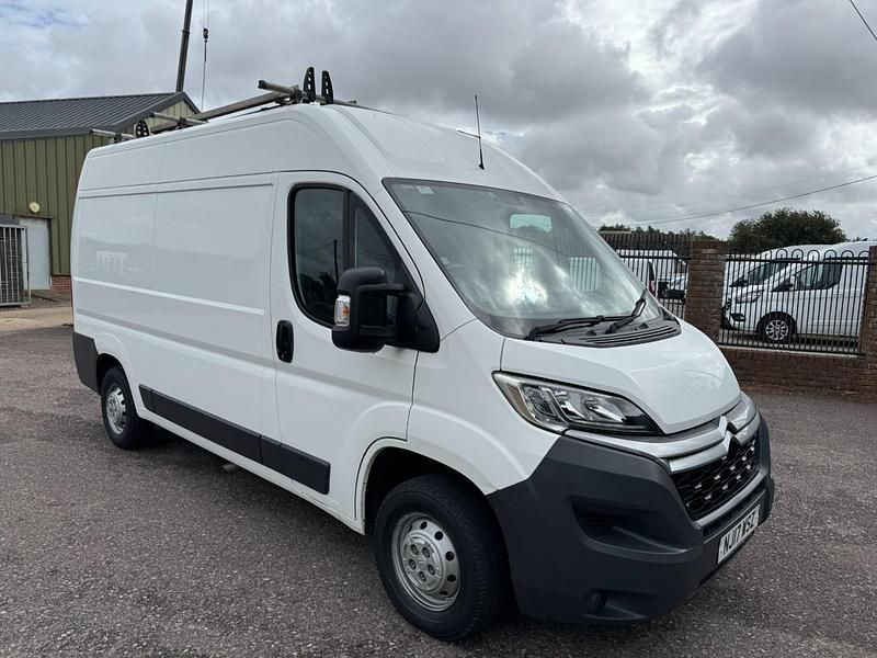 White Used 2017 Citroën Relay Van | £7,995 (Fair price) - Image 1/4