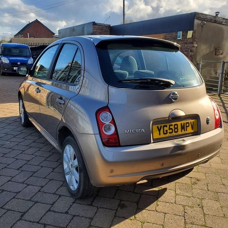 Used Nissan Micra 79 HP (58 kW) 2008 Beige Hatchback
