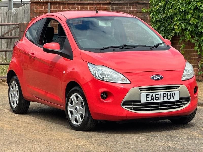 Used Ford Ka S 69 HP (50 kW) 2011 Red Hatchback