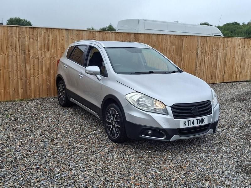 Silver Used 2014 Suzuki SX4 S-Cross SZ-T SUV | £3,795 (Fair price) - Image 1/4