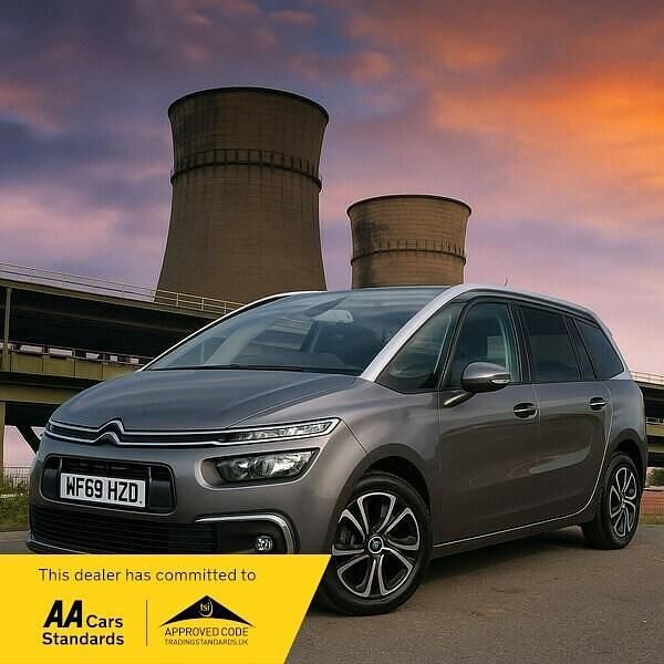 Usado Citroën C4 Feel 130 HP (95 kW) 2019 Cinzento Monovolume
