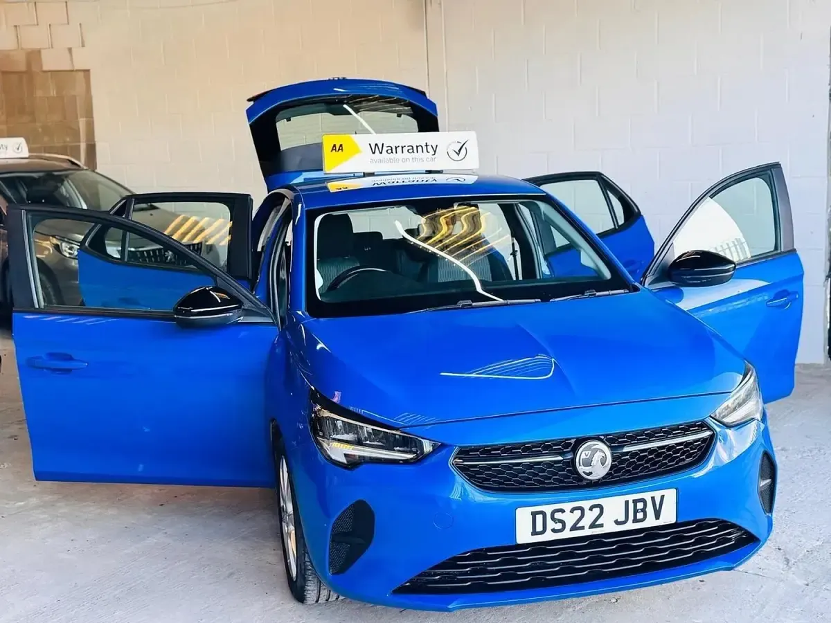 Used Vauxhall Corsa Edition 75 HP (55 kW) 2022 Blue Hatchback