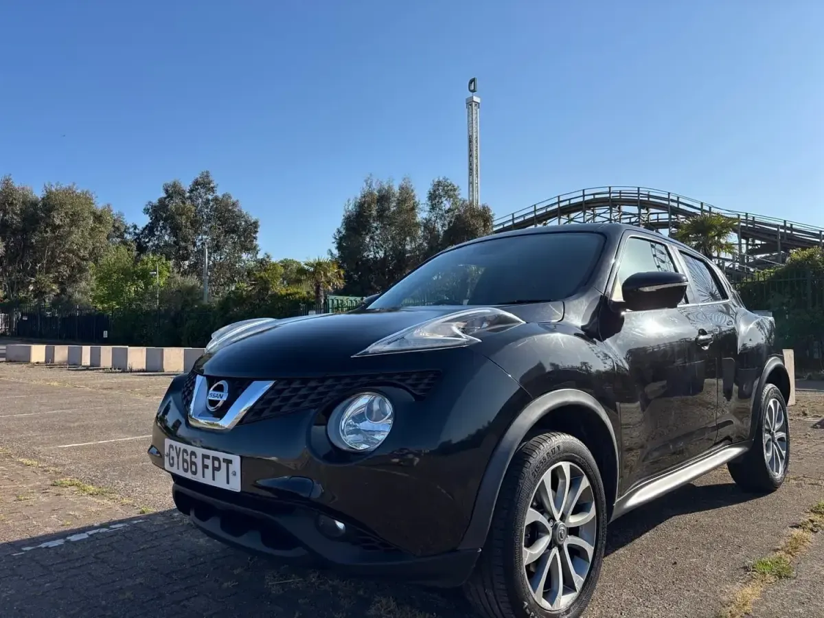 Używany Nissan Juke Tekna 2016 Czarny SUV