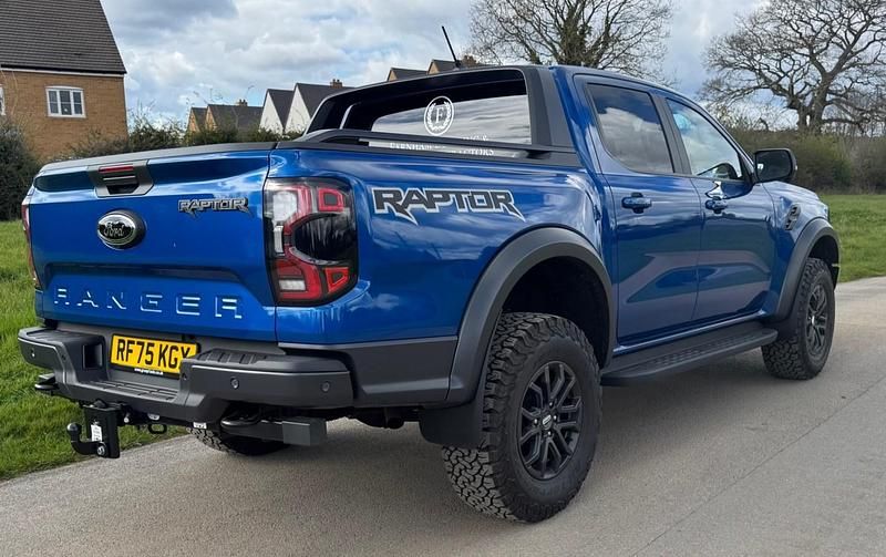 New Ford Ranger Raptor 210 HP (154 kW) 2025 Blue Pickup