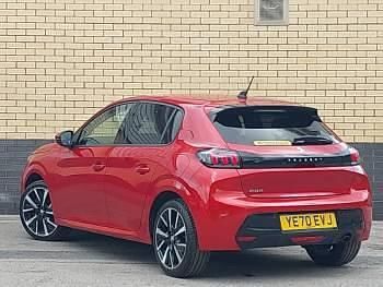 Used Peugeot 208 Allure 100 HP (73 kW) 2020 Red Hatchback
