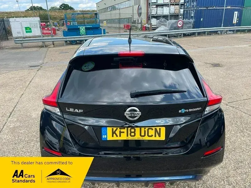 Used Nissan Leaf Tekna 110 kW (150 HP) 2018 Black Hatchback
