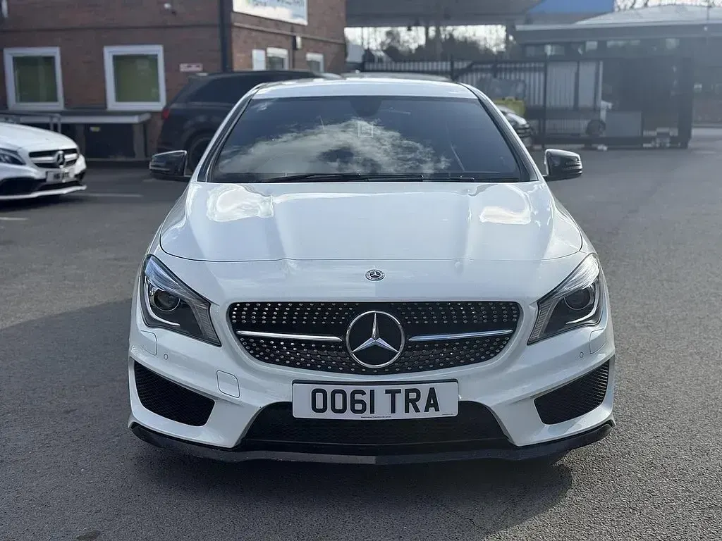 Used Mercedes CLA220 AMG 177 HP (130 kW) 2015 White Sedan