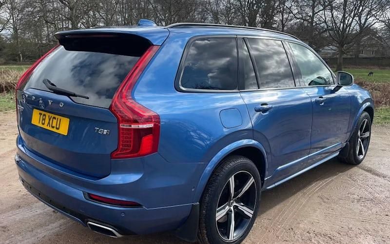 Used Volvo XC90 R-Design 407 HP (299 kW) 2017 SUV