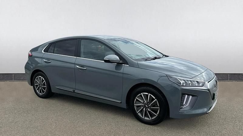 Grey Used 2022 Hyundai Ioniq 6 Premium SE Sedan | £12,698 (Fair price) - Image 1/3