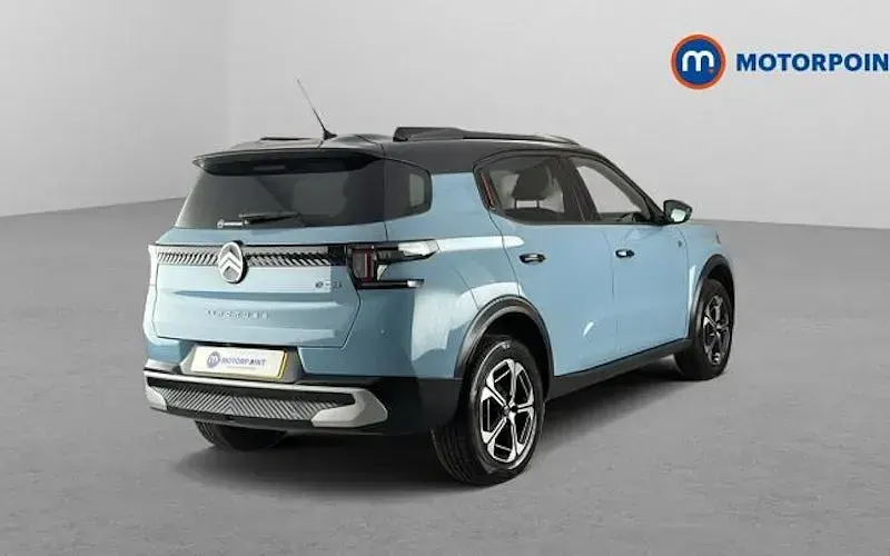 Used Citroën e-C3 83 kW (113 HP) 2025 Blue Hatchback