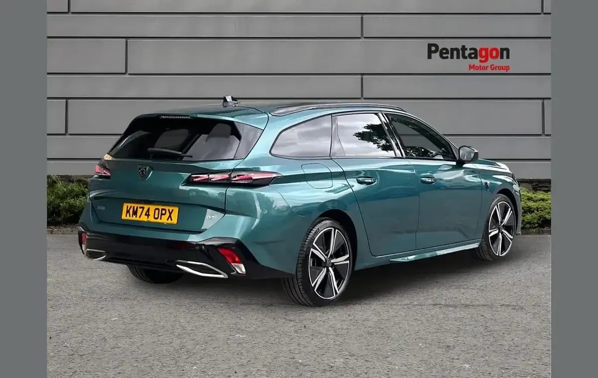Used Peugeot 308 GTi 128 HP (94 kW) 2024 Blue Estate