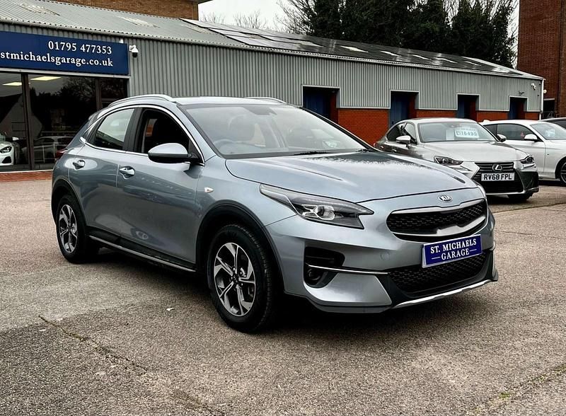 Used Kia XCeed 118 HP (86 kW) 2019 Silver SUV