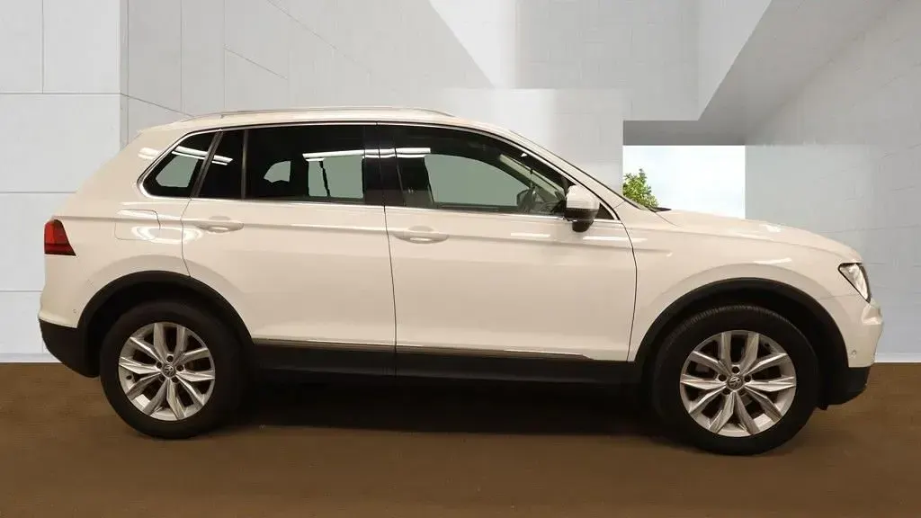 Used VW Tiguan SE 150 HP (110 kW) 2017 White SUV